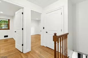162 Mountainview Dr, Mountainside, NJ 07092 - Photo 21
