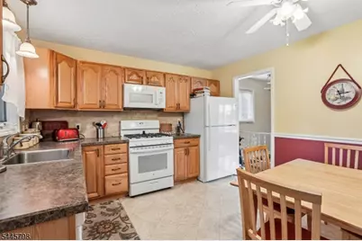 44 Rumana Rd, Wayne, NJ 07470 - Photo 11