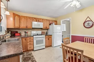 44 Rumana Rd, Wayne, NJ 07470 - Photo 11