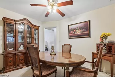 44 Rumana Rd, Wayne, NJ 07470 - Photo 9