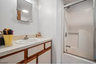 245 Main St Unit #2A, Millburn, NJ 07041 - Photo 17