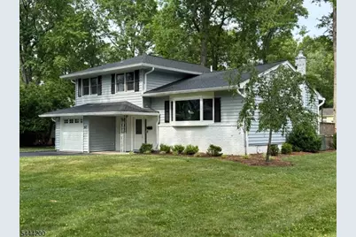 67 Tudor Ln, Berkeley Heights Township, NJ 07922 - Photo 3