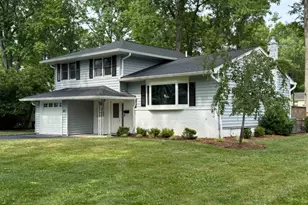 67 Tudor Ln, Berkeley Heights Township, NJ 07922 - Photo 3
