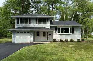 67 Tudor Ln, Berkeley Heights Township, NJ 07922 - Photo 1