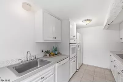 8 Morris Tpke, Randolph Township, NJ 07869 - Photo 13