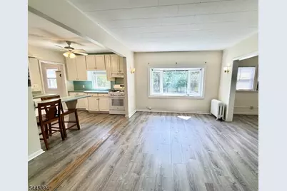 815 Miller Ln, Bridgewater, NJ 08836 - Photo 5
