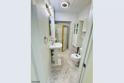 815 Miller Ln, Bridgewater, NJ 08836 - Photo 25