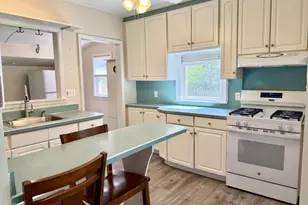 815 Miller Ln, Bridgewater, NJ 08836 - Photo 9