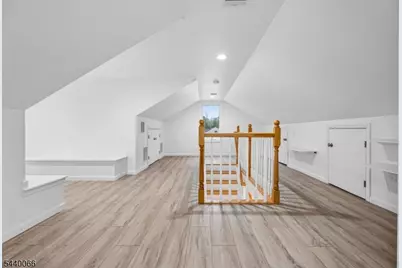 639 Myrtle Ave, Garwood, NJ 07027 - Photo 23