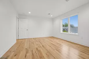 639 Myrtle Ave, Garwood, NJ 07027 - Photo 13