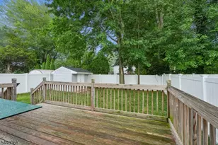 639 Myrtle Ave, Garwood, NJ 07027 - Photo 27