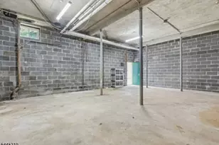 79 Roseland Ave, Caldwell, NJ 07006 - Photo 23