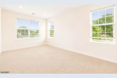 723 Lorhan Dr, Piscataway Township, NJ 08854 - Photo 17