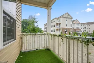 723 Lorhan Dr, Piscataway Township, NJ 08854 - Photo 3
