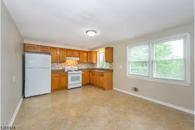 56 Corabelle Ave #2, Lodi, NJ 07644 - Photo 3