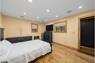 2 Thompson Rd, Parsippany, NJ 07005 - Photo 17