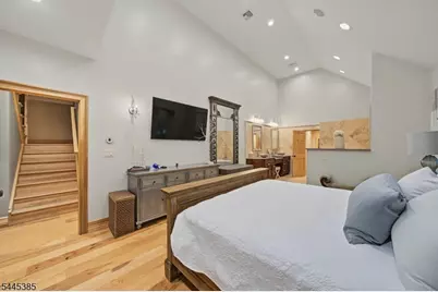2 Thompson Rd, Parsippany, NJ 07005 - Photo 27