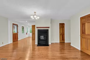 101 Drakestown Rd, Washington Township, NJ 07840 - Photo 9