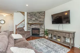 5 White Aster Ct, Allamuchy Township, NJ 07840 - Photo 9