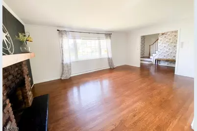 608 E Hendricks Blvd, South Plainfield, NJ 07080 - Photo 3