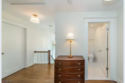10 Grove Ter #2B, Montclair, NJ 07042 - Photo 17
