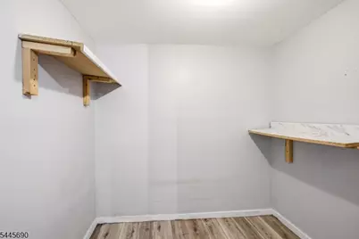 65 Highland Ave, Newark, NJ 07104 - Photo 23