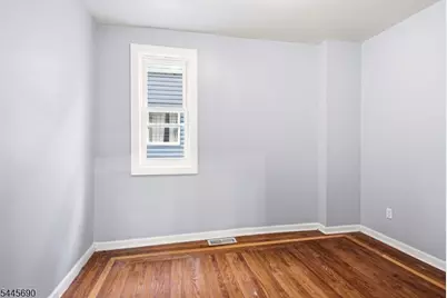 65 Highland Ave, Newark, NJ 07104 - Photo 11