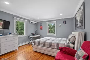 16 Adrian St, Pompton Lakes, NJ 07442 - Photo 33