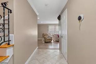 16 Adrian St, Pompton Lakes, NJ 07442 - Photo 9