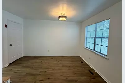 125 Riva Dr, Mansfield Township, NJ 07840 - Photo 3