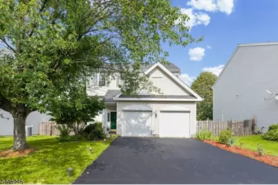 4 Bonner Ct, Hopewell Township, NJ 08534 - Photo 1