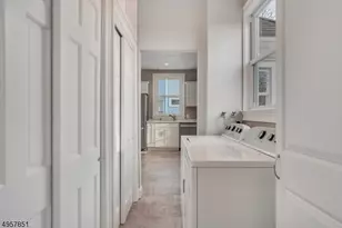 25 Olyphant Dr, Morristown, NJ 07960 - Photo 5