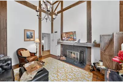 39 Hunters Circle, Tewksbury Township, NJ 08833 - Photo 13