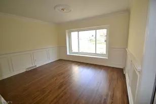39 Hunters Cir, Tewksbury Township, NJ 08833 - Photo 5