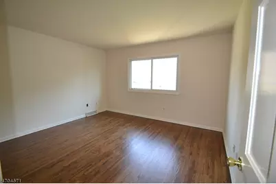 39 Hunters Circle, Tewksbury Township, NJ 08833 - Photo 21
