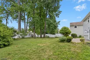 1 Aberdeen Ct, Cranford Township, NJ 07016 - Photo 31