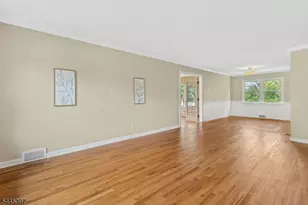 1 Aberdeen Ct, Cranford Township, NJ 07016 - Photo 7