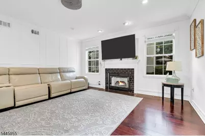 54 Winding Brook Dr, Old Bridge Township, NJ 07747 - Photo 11