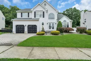 54 Winding Brook Dr, Old Bridge Township, NJ 07747 - Photo 5