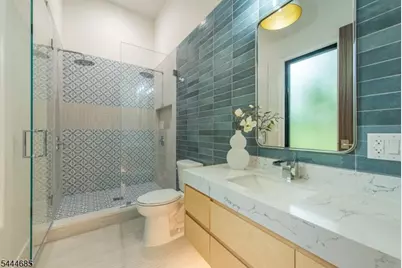 98 Haddenfield Rd, Clifton, NJ 07013 - Photo 25