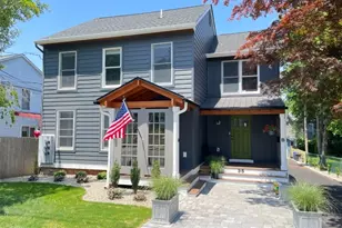35 Phoenix Ave, Morristown, NJ 07960 - Photo 1