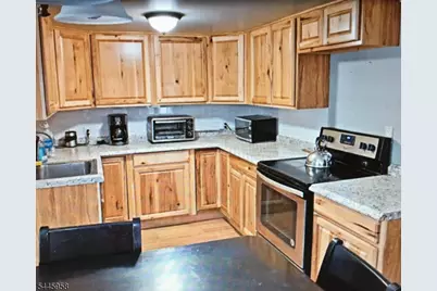 899 Green Pond Rd, Rockaway Township, NJ 07866 - Photo 15
