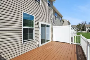 49 Owen Ct, Franklin Township, NJ 08873 - Photo 25