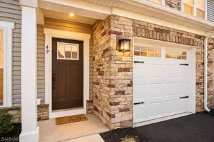 49 Owen Ct, Franklin Township, NJ 08873 - Photo 3