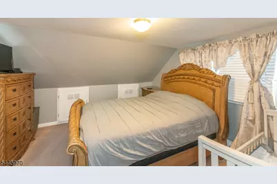 31 Zeliff Ave, Little Falls Township, NJ 07424 - Photo 3