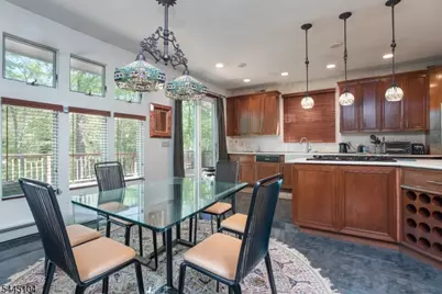 203 Rock Road W, Green Brook Township, NJ 08812 - Photo 9