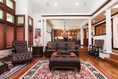 203 Rock Road W, Green Brook Township, NJ 08812 - Photo 11