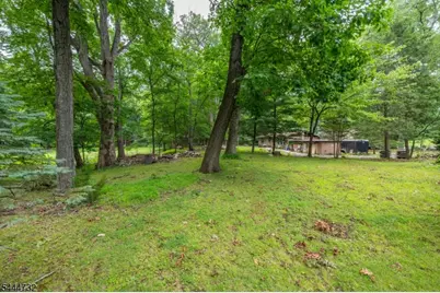 89 Moraine Rd, Parsippany, NJ 07950 - Photo 21