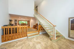 89 Moraine Rd, Parsippany, NJ 07950 - Photo 3