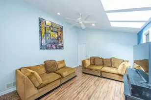 89 Moraine Rd, Parsippany, NJ 07950 - Photo 17
